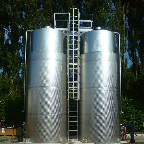 SILOS PER SOTCCAGGIO OLIO CON 